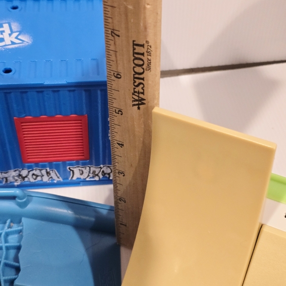 Tech Deck Container and Ramp Set - Picture 12 of 16